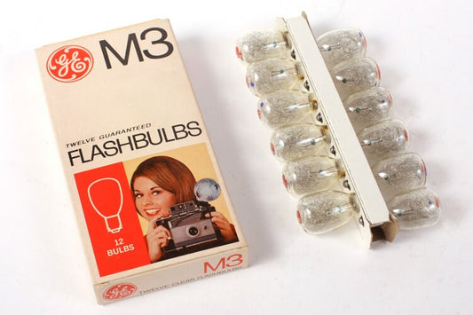 GE Pack 12 Clear M3, D2 Bulbs Flashbulbs