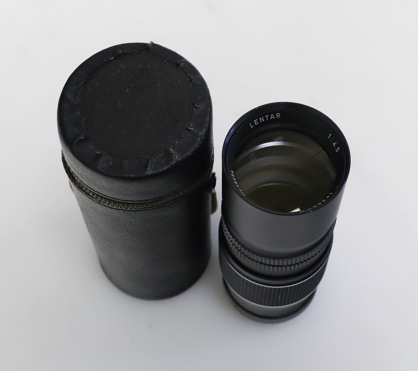 Screw/M42 Mount 200mm f/4.5 Prime Lens with Case