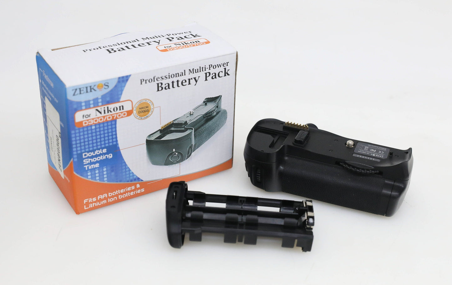 Zeiks Professional Multi-Power Battery Pack for Nikon D300/D300S/D700