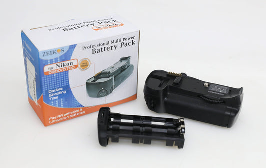Zeiks Professional Multi-Power Battery Pack for Nikon D300/D300S/D700