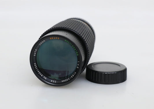 Minolta MD  FILM LENSE 80-200mm f/4.0 Zoom Lens with Macro