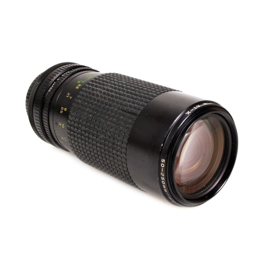 Tokina AT-X 50-250mm F/4-5.6 Manual Zoom Lens With Macro Canon FD Mount