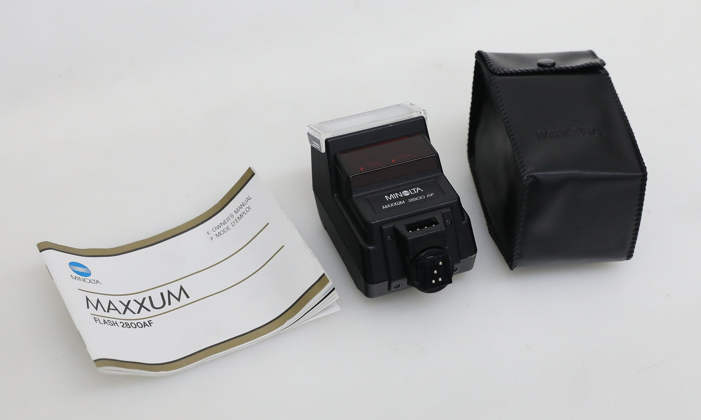 Minolta Maxxum Flash 2800AF with Case, Wide Angle Adapter and Manual