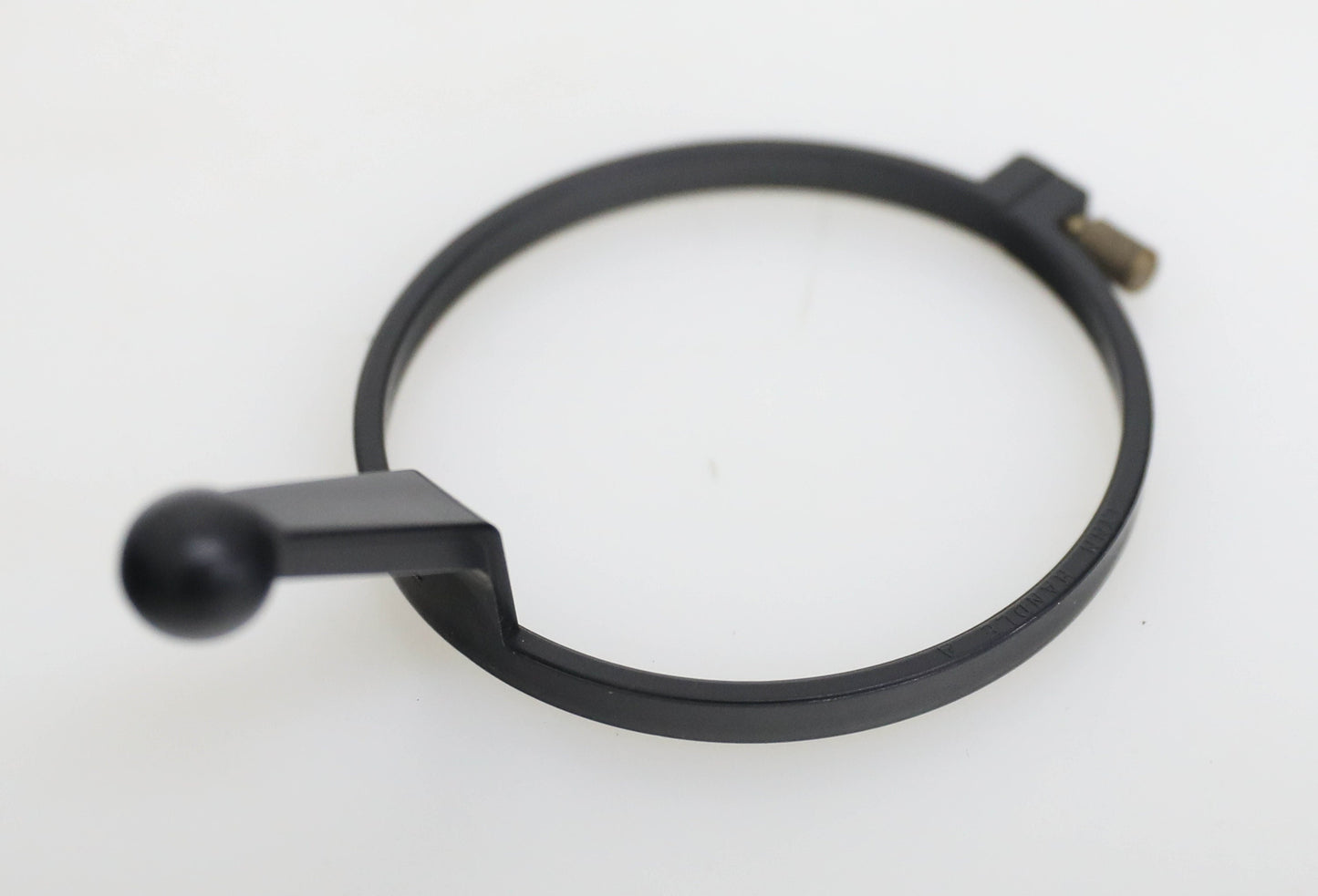 Lynn Handle A Quick Focusing Ring for Hasselblad