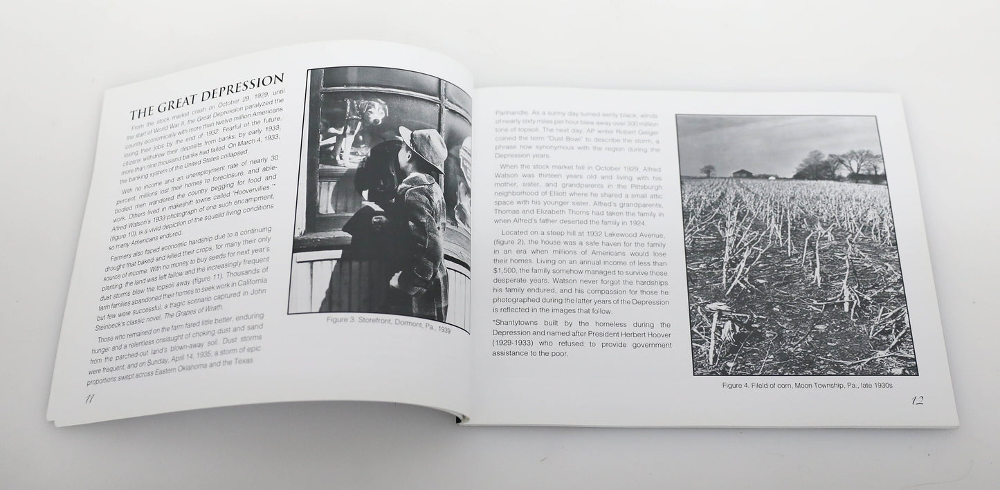 Black and White: The Photography of Alfred Watson by Carol Watson - Paperback
