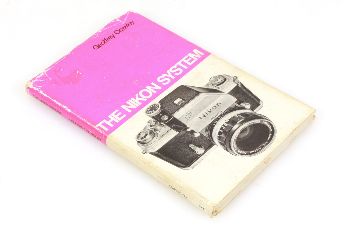 The Nikon System by Geoffrey Crawley F Published Henry Greenwood London 1970