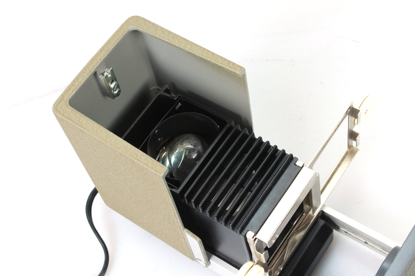 Minolta Mini 35 Slide Projector with Original Case + 2 Extra Bulbs