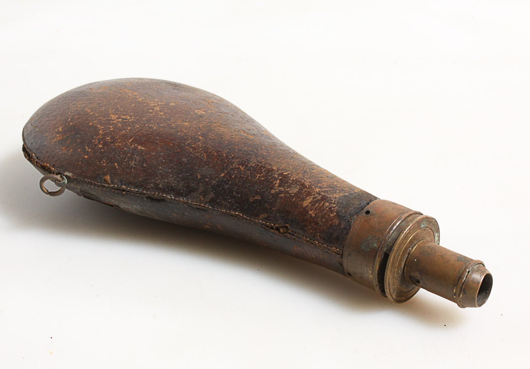 Large Gunpowder Flash, Vintage