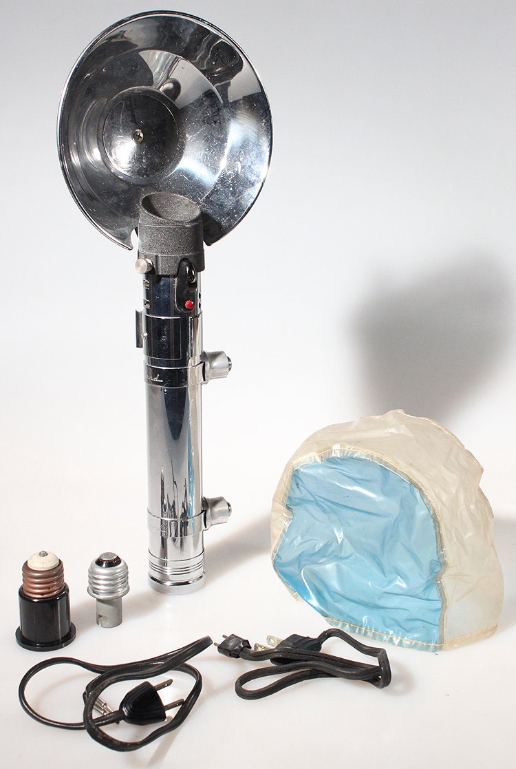 Heiland Synchronar Flash w/ Accessories