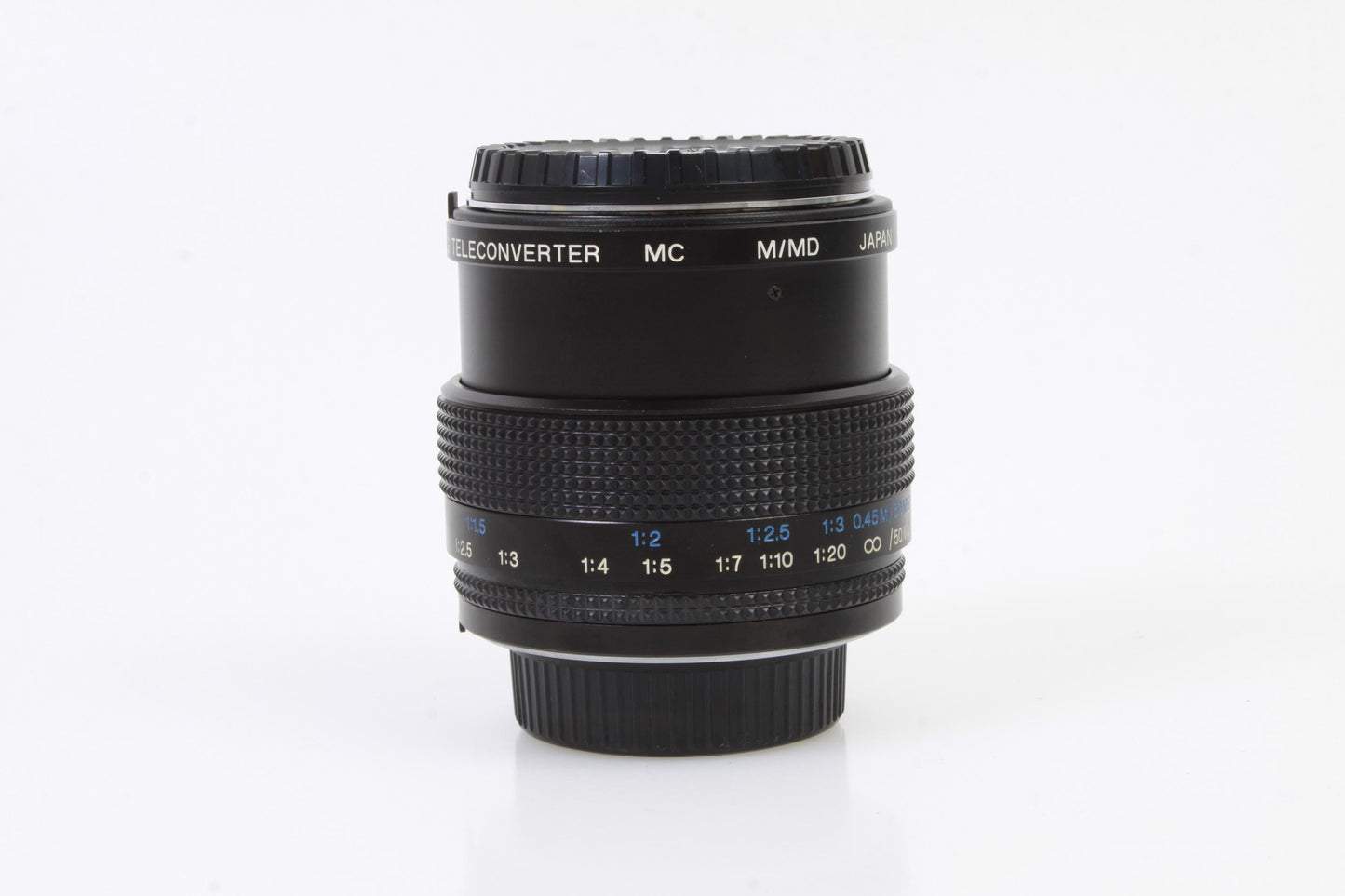 MINOLTA  2X macrofocusing Teleconverter