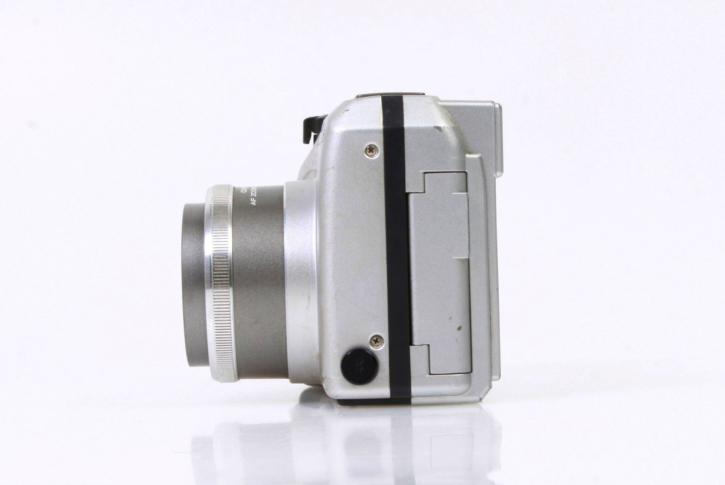 OLYMPUS Digital Camera 2.1 Megapixel  with cap