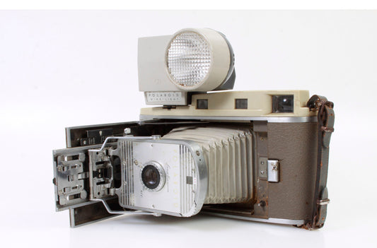 Vintage POLAROID land 800 Camera & Flash