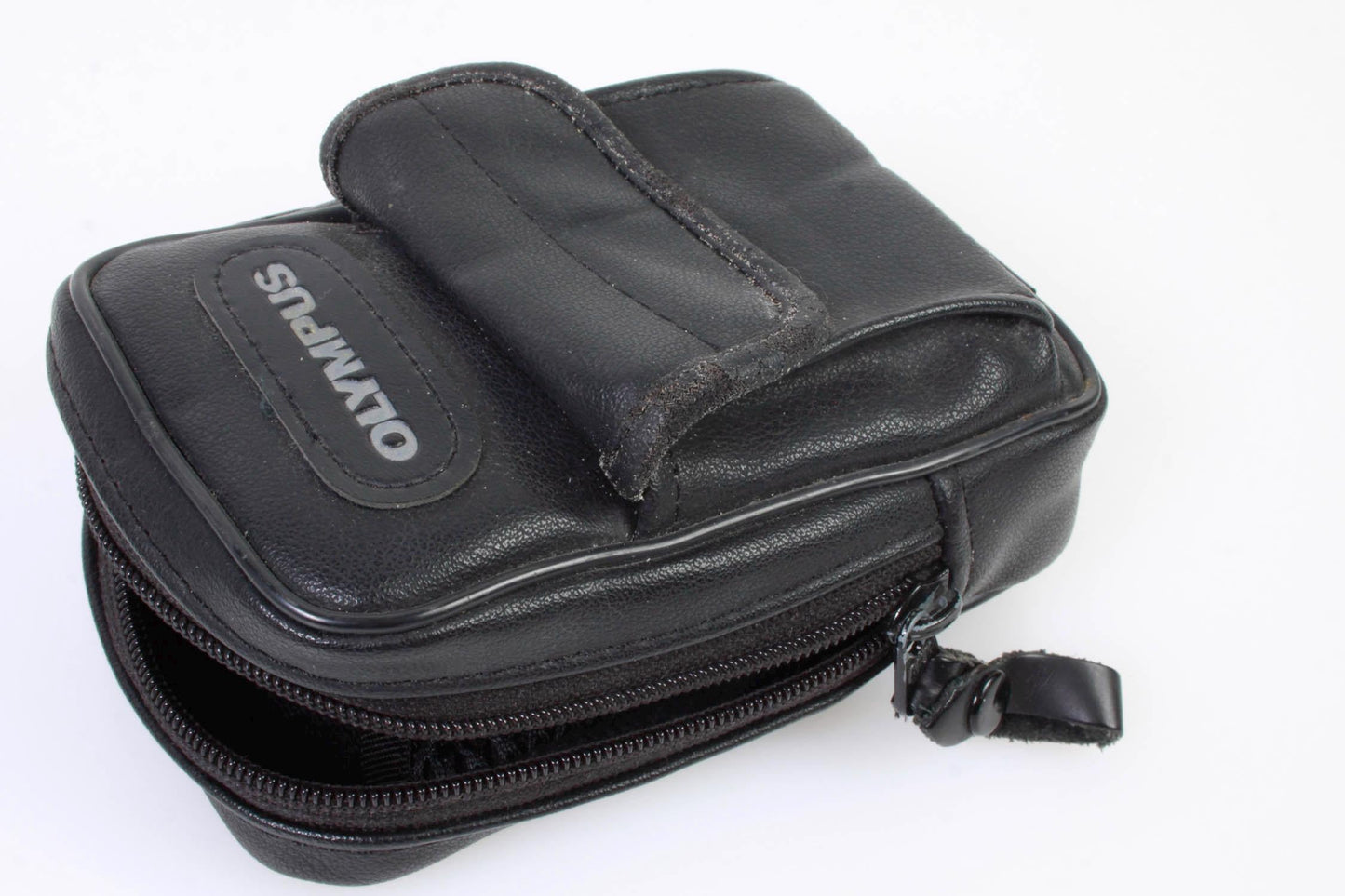 Olympus D-340R Digital Camera With Leather Bag and Instruction Manual