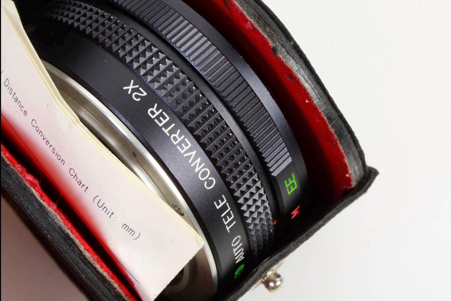 Konica 2x lens tele converter with case
