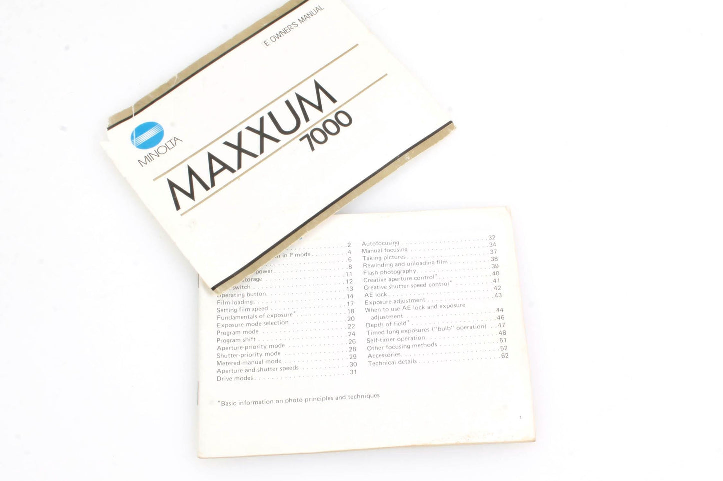 Minolta Maxxum 7000 Camera Manual and Lens Booklets