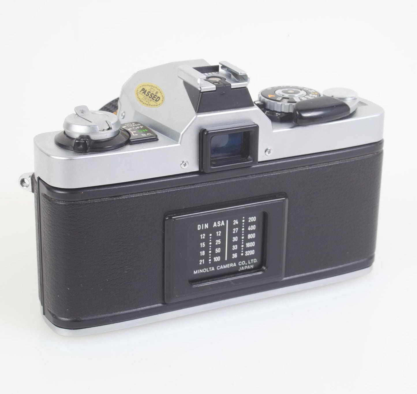 Minolta XG9 Student 35mm Film Camera w/50mm Lens and Kodacolor 100 Roll of Film