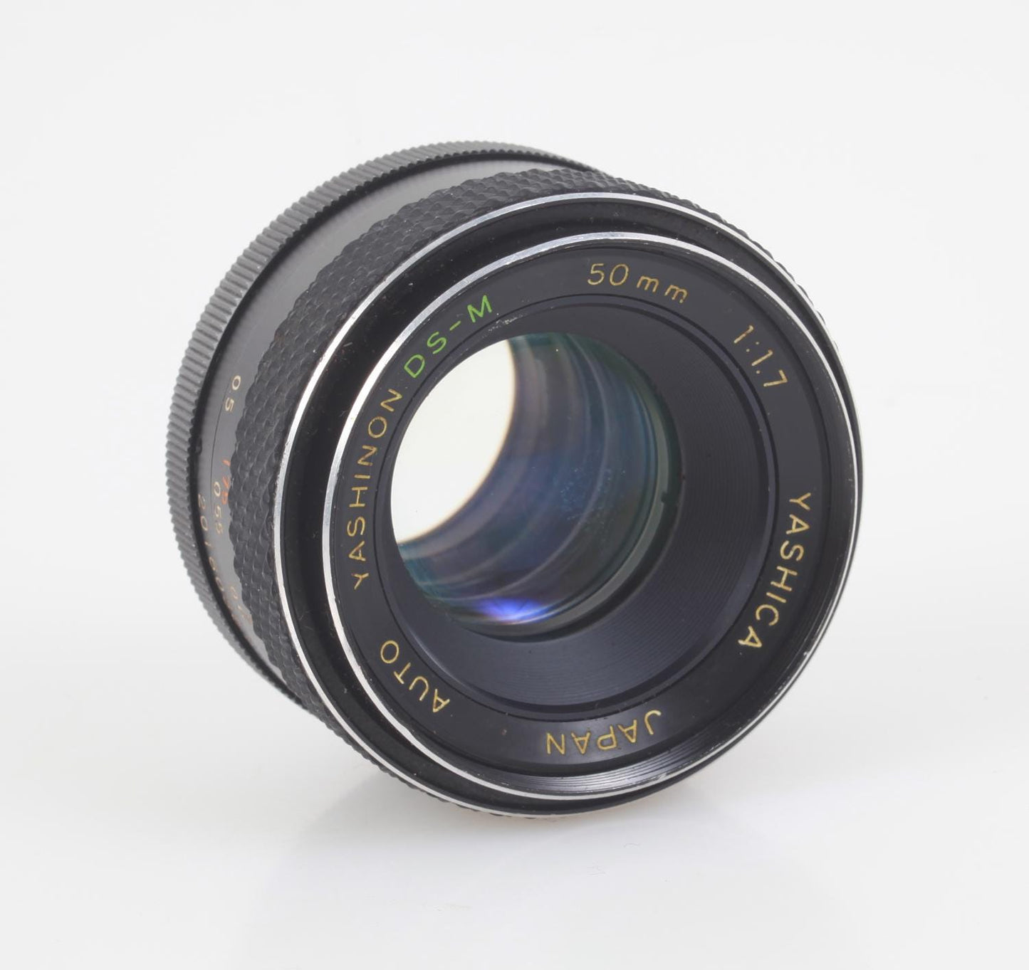 Yashica 50mm f/1.7 Auto Yashinon DS-M M42 Screw Mount Lens