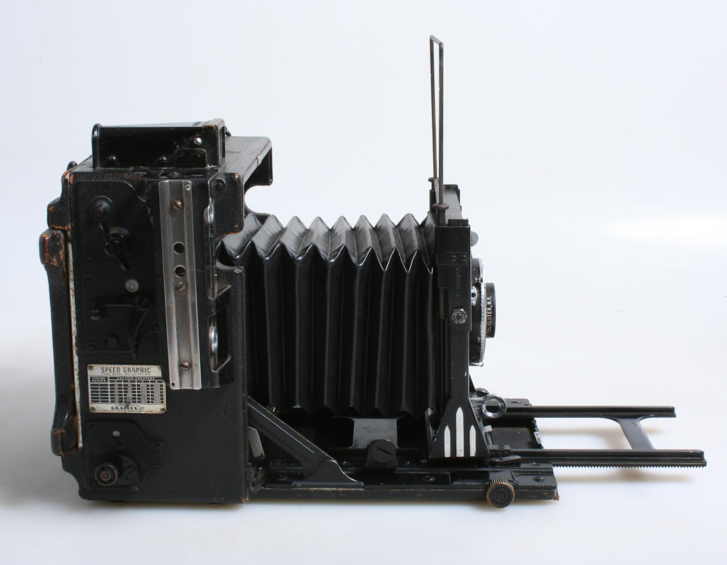GRAFLEX SPEED GRAPHIC 4X5 CAMERA W/203MM F 7.7 KODAK EKTAR LENS
