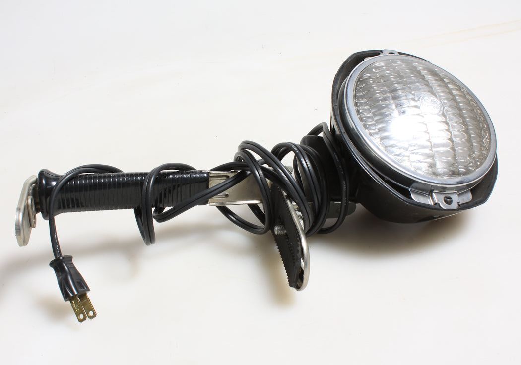 CINE / MOVIE HOT LIGHT, WORKING BULB BRACKET