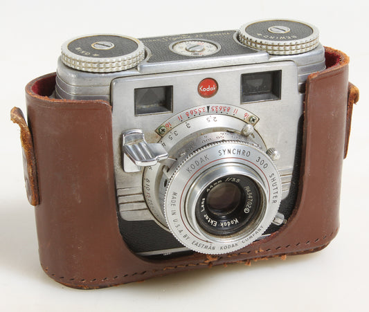 ART DECO 35MM FILM CAMERA, DISPLAY ONLY