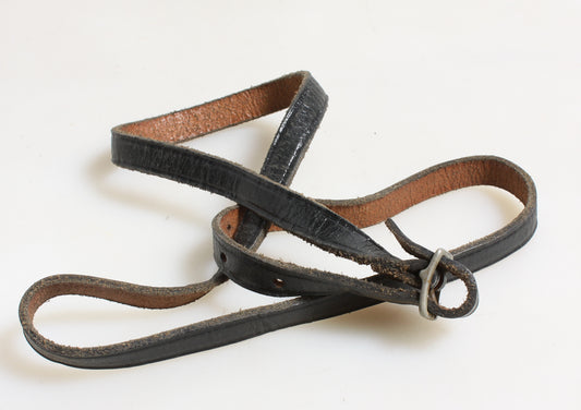 CAMERA STRAP, BLACK LEATHER, 1940S