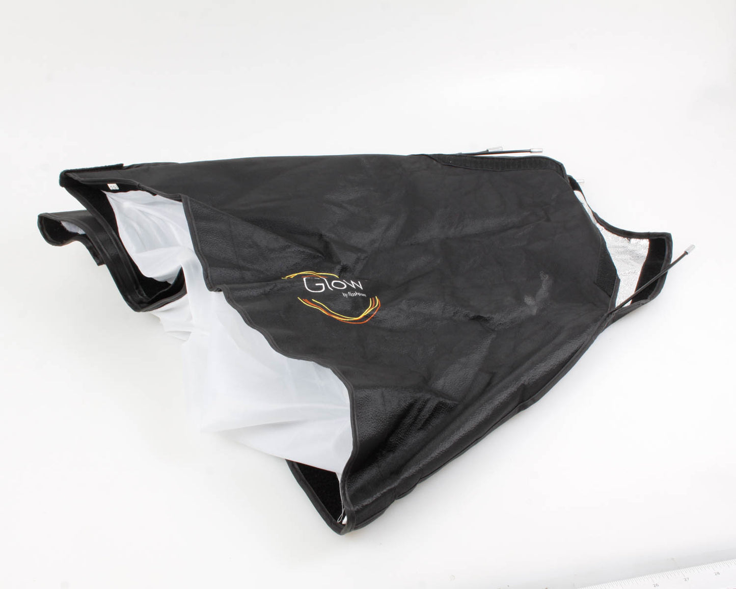 Glow Softbox 24x24 Black/ Silver w/ Grid
