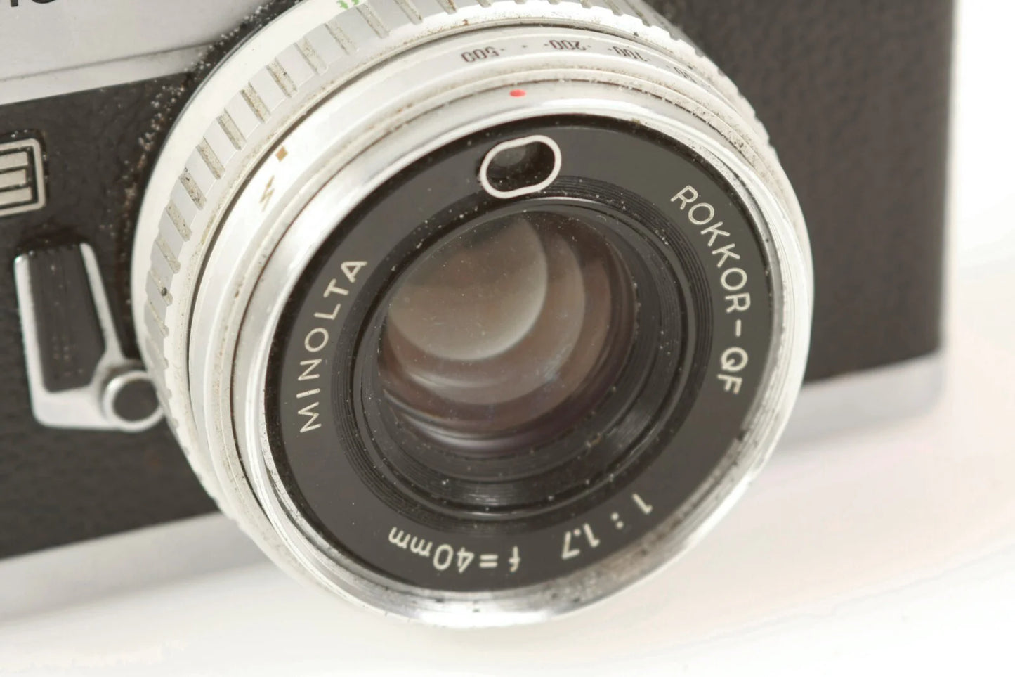 Vintage Minolta Hi-Matic E Rangefinder Camera with 40mm Rokkor – For Parts/Repair