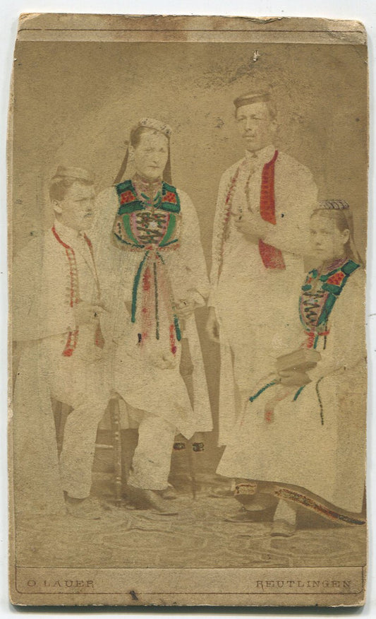 TWO COUPLES IN TRADITIONAL GERMAN COSTUMES. TINTED CDV.