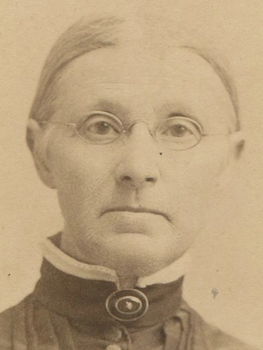 Vintage Cabinet Card Photo: Nebbish-looking Woman in Glasses, Lebanon PA -