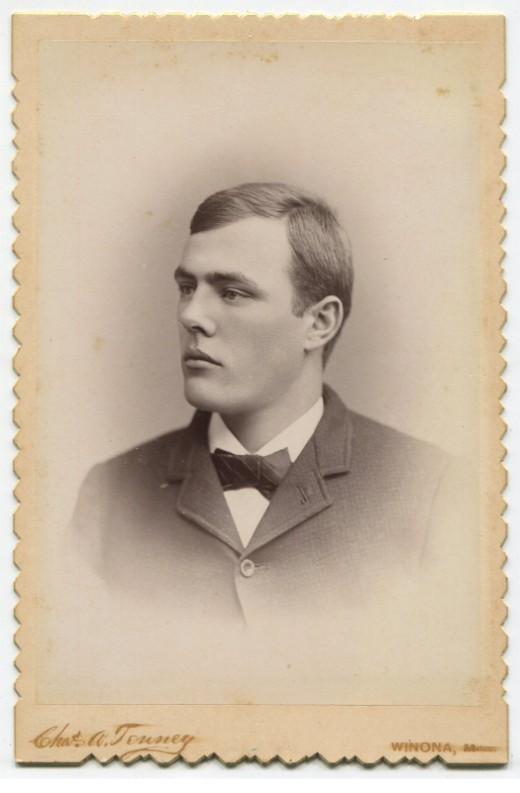 Vintage cabinet card photo: Handsome man with turned-up nose, Winona MN portrait
