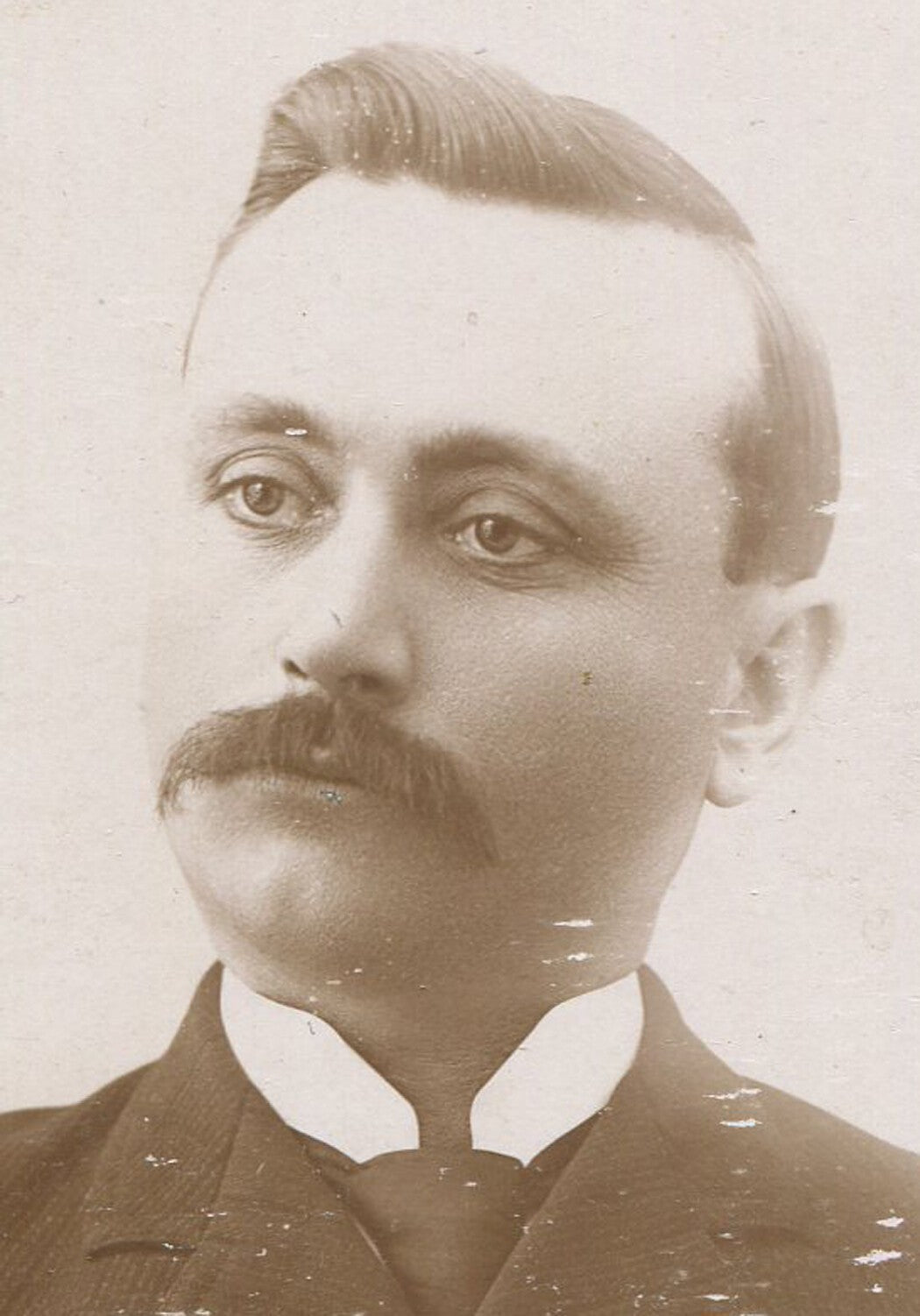 Vintage Iowa Cabinet Card Portrait - Mustached Man, Parkersburg IA - Historic