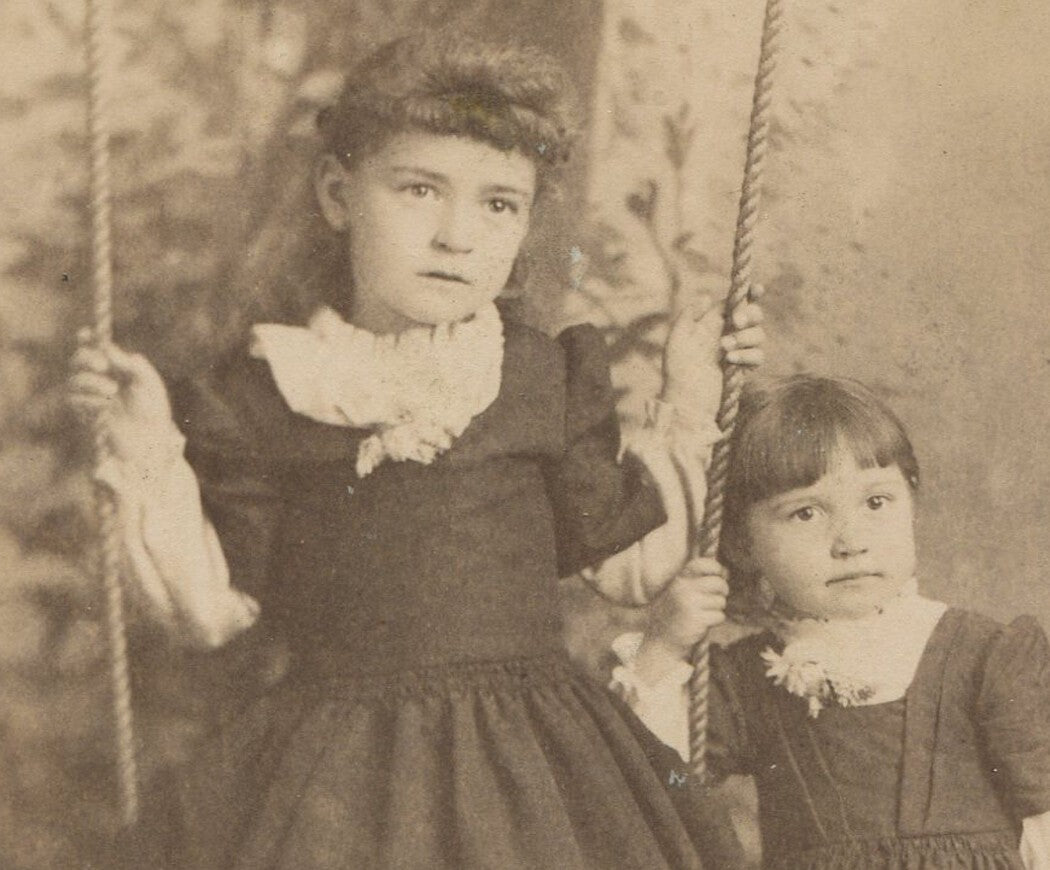 Vintage cabinet card: two sisters on a swing, Lima, Ohio photo, black & white