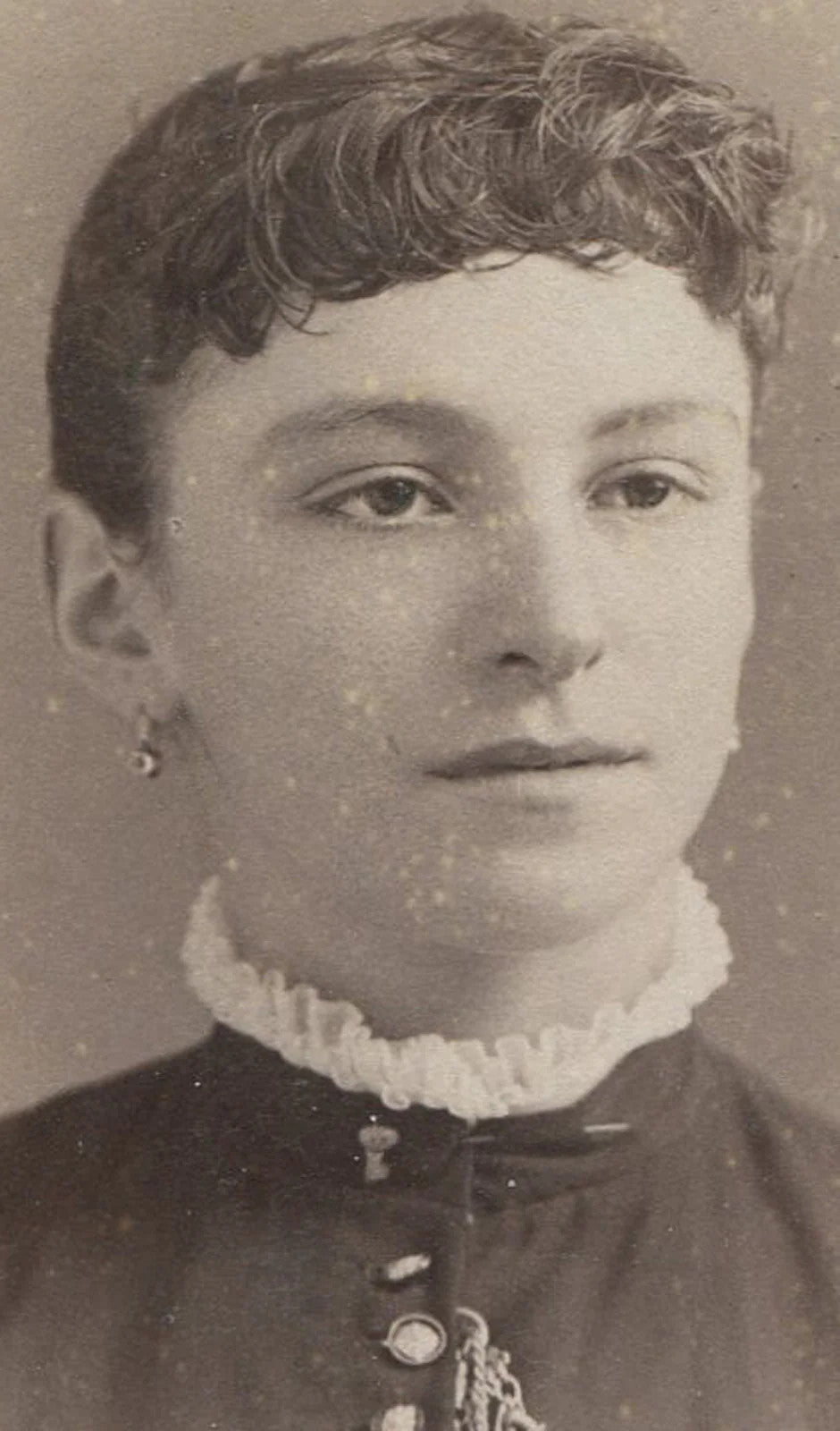 Vintage cabinet card portrait: Tired-looking woman reading, early 1900s,