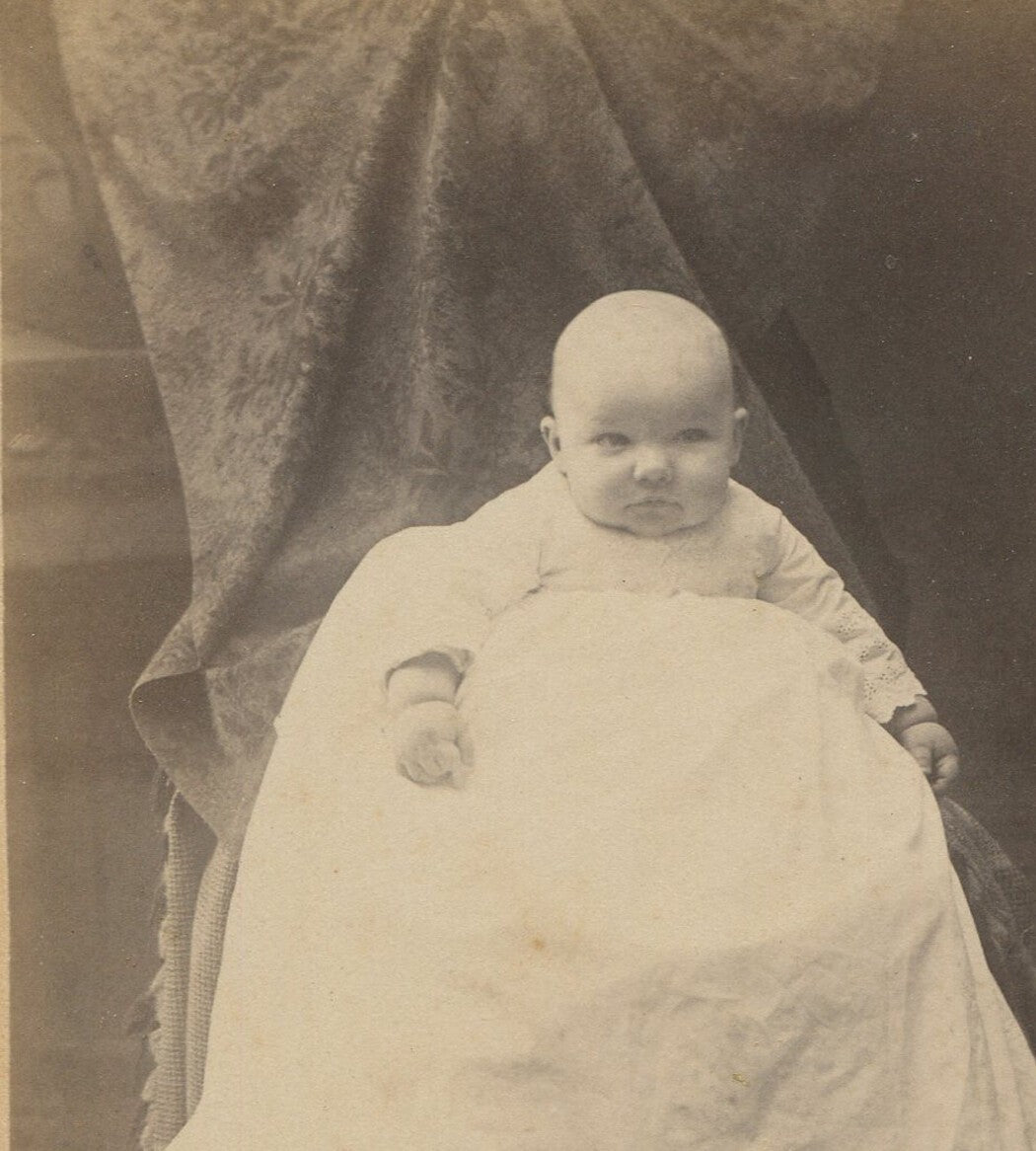Vintage Hidden Mother Cabinet Card Photo Iowa - Round-Headed Baby Portrait,