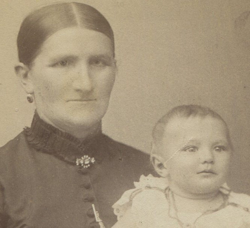 Vintage cabinet card Germany - Mother & baby, possible ventriloquist dummy,