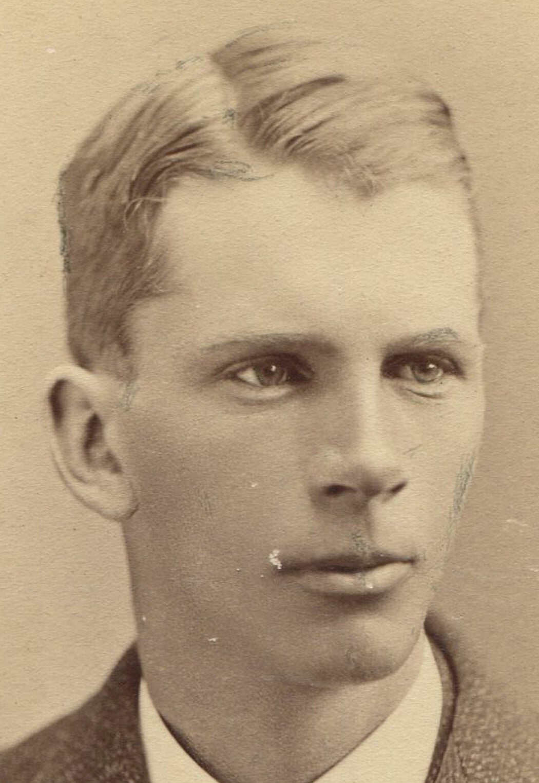 Vintage cabinet card portrait - Man with faraway look, sees unicorn - original