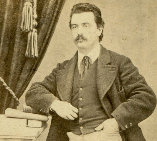 PORTLY MAN, CASUALLY POSED WITH BOOKS. CDV. MONTEVIDEO, URUGUAY.