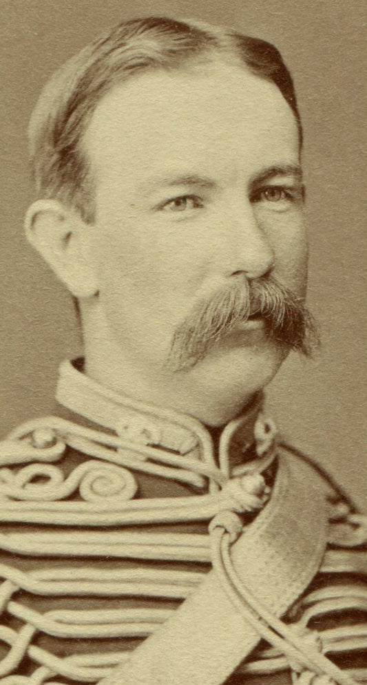ENGLISHMAN IN INDIA. CDV.
