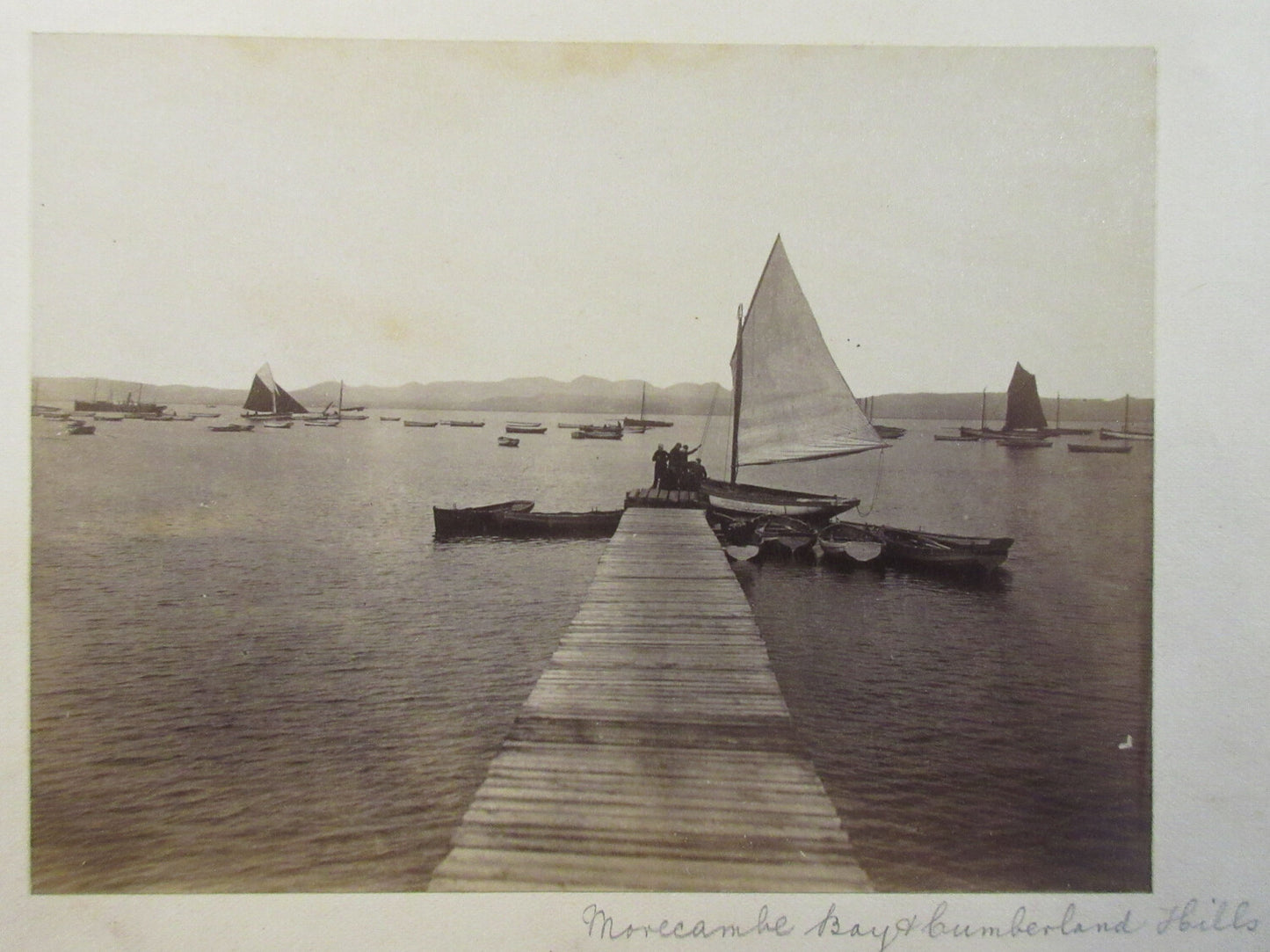 PHOTO ALBUM OF MORECAMBE, ENGLAND. A BEAUTIFUL PRESENTATION OF SCENIC VIEWS OF T