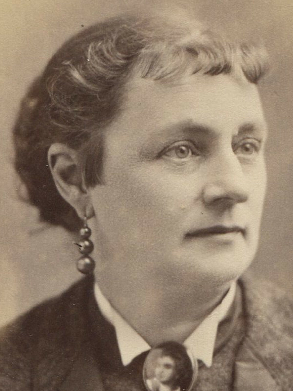 LOUISA TROUT HARWOOD ELDRIDGE, STAGE ACTRESS. CABINET CARD BY MORA, N.Y.