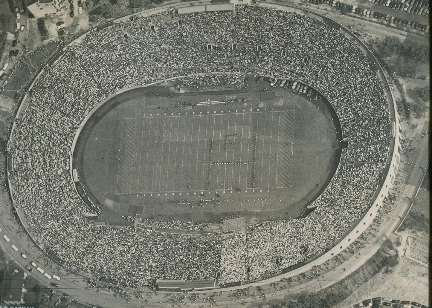 PITT BAND, PITT STADIUM, PGH. AERIAL VIEW/GERLACH & KASAK, 1940-60.