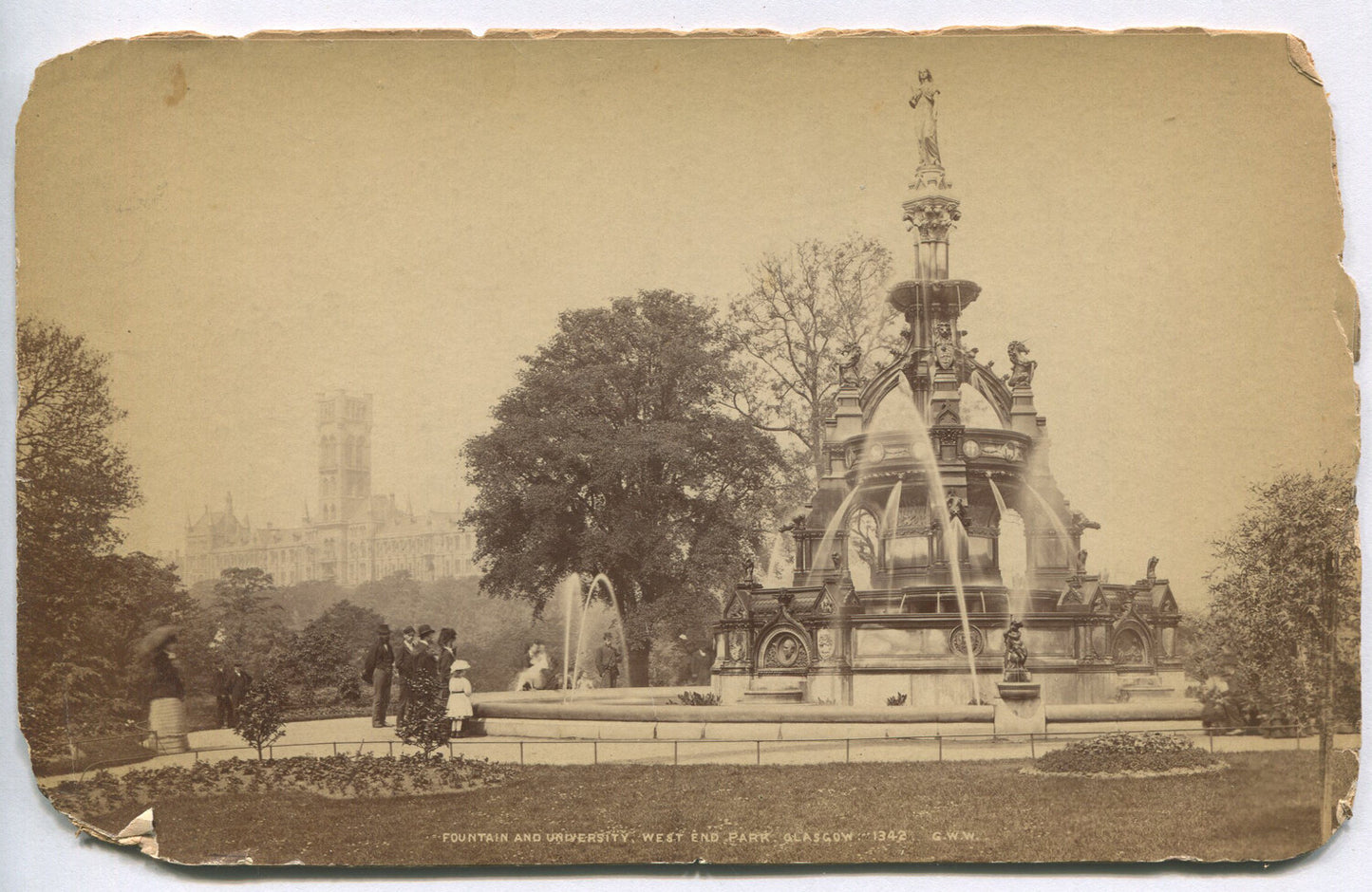 Vintage cabinet card photo: Fountain & University, Glasgow's West End Park --