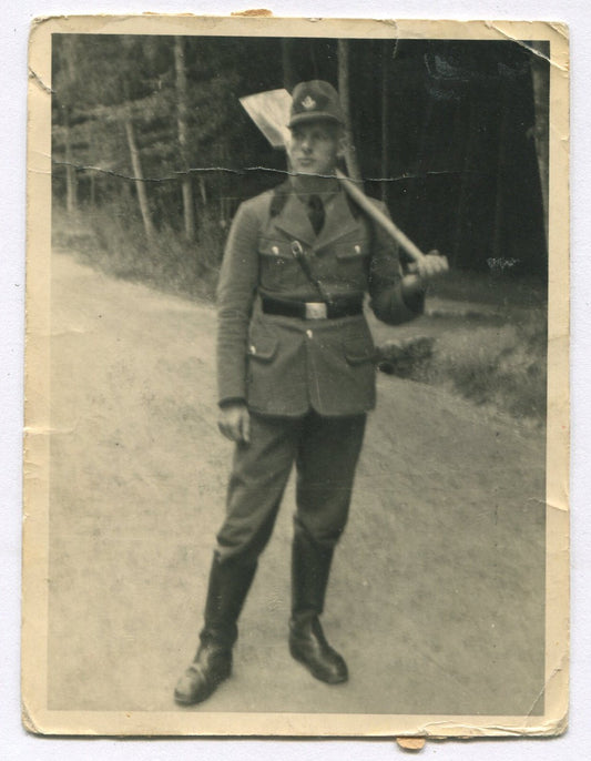 Vintage WWII German Soldier with Shovel Photo 4.25x3.25in B&W Original Photo