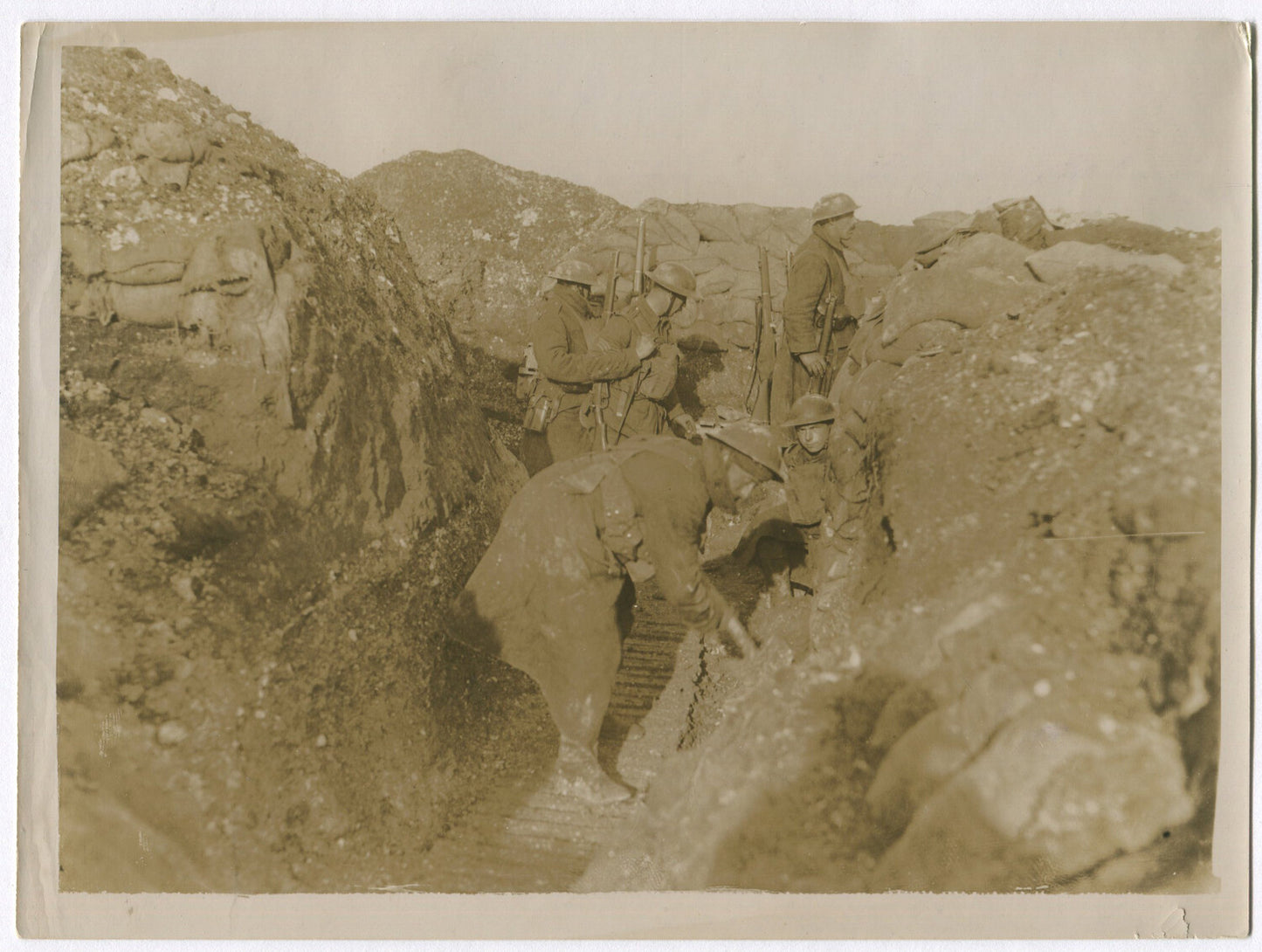 Vintage WWI Trench Repair Photo - British York and Lancaster Regiment 8x10