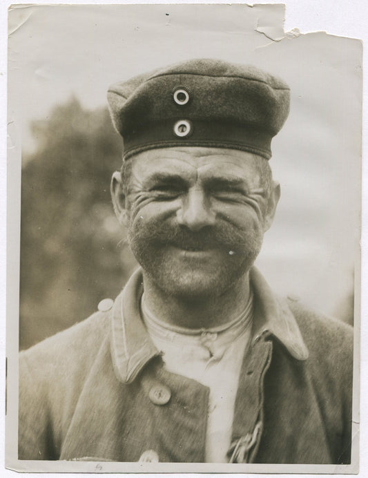 Vintage WWI 8x10 Photo: British-held German POW on Western Front - Military