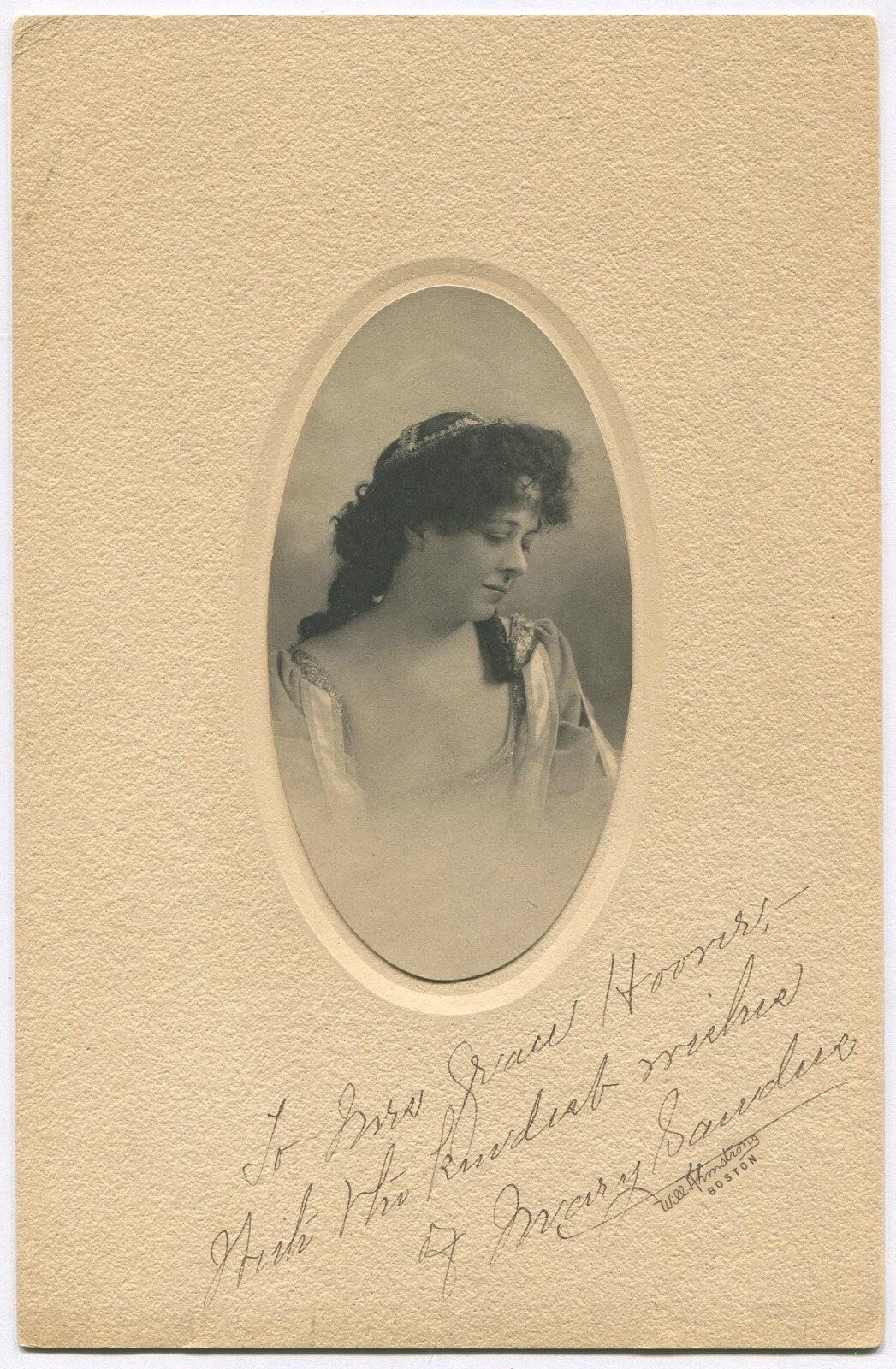 MARY SAUNDERS, ACTOR, SIGNED PHOTO TO MRS HOOVER TALENT AGENT.5.25X2.75 PHOTO.