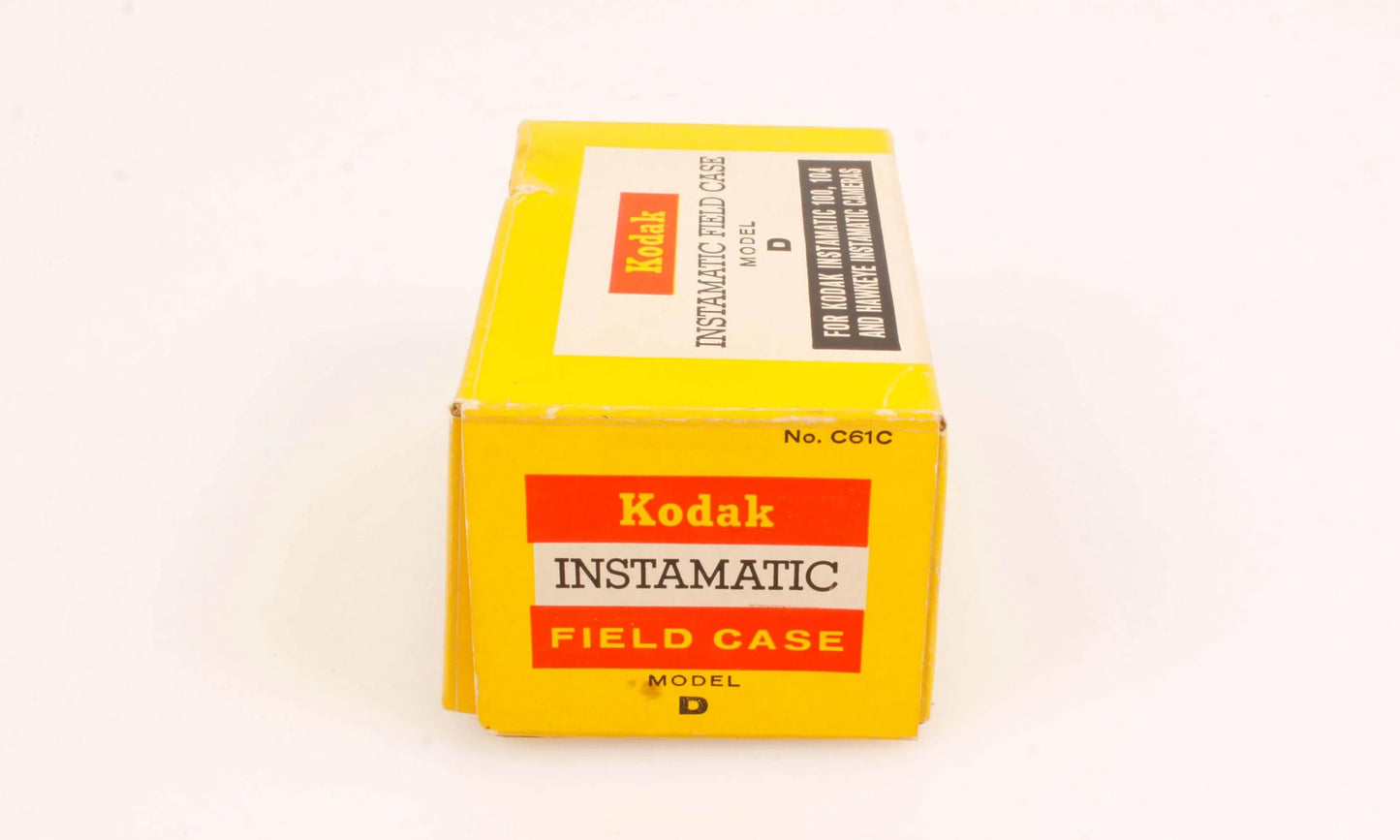 Kodak Instamatic 104 with Case and 127 Film TESTED & WORKS