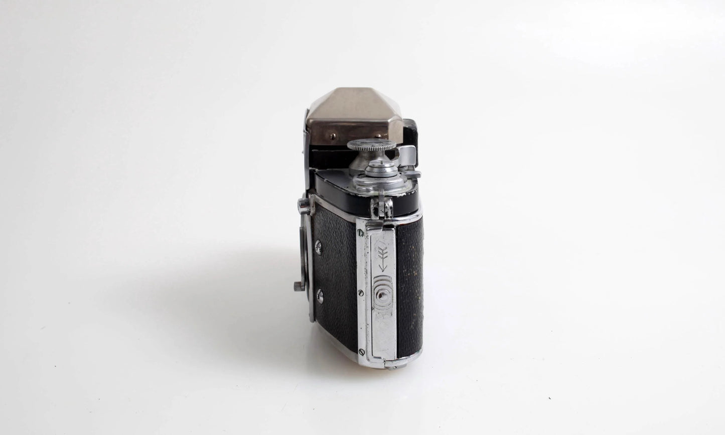 Rare Exakta V 35mm German SLR Film Camera Body SN