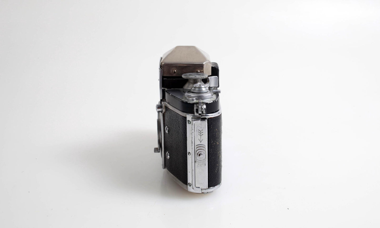 Rare Exakta V 35mm German SLR Film Camera Body SN