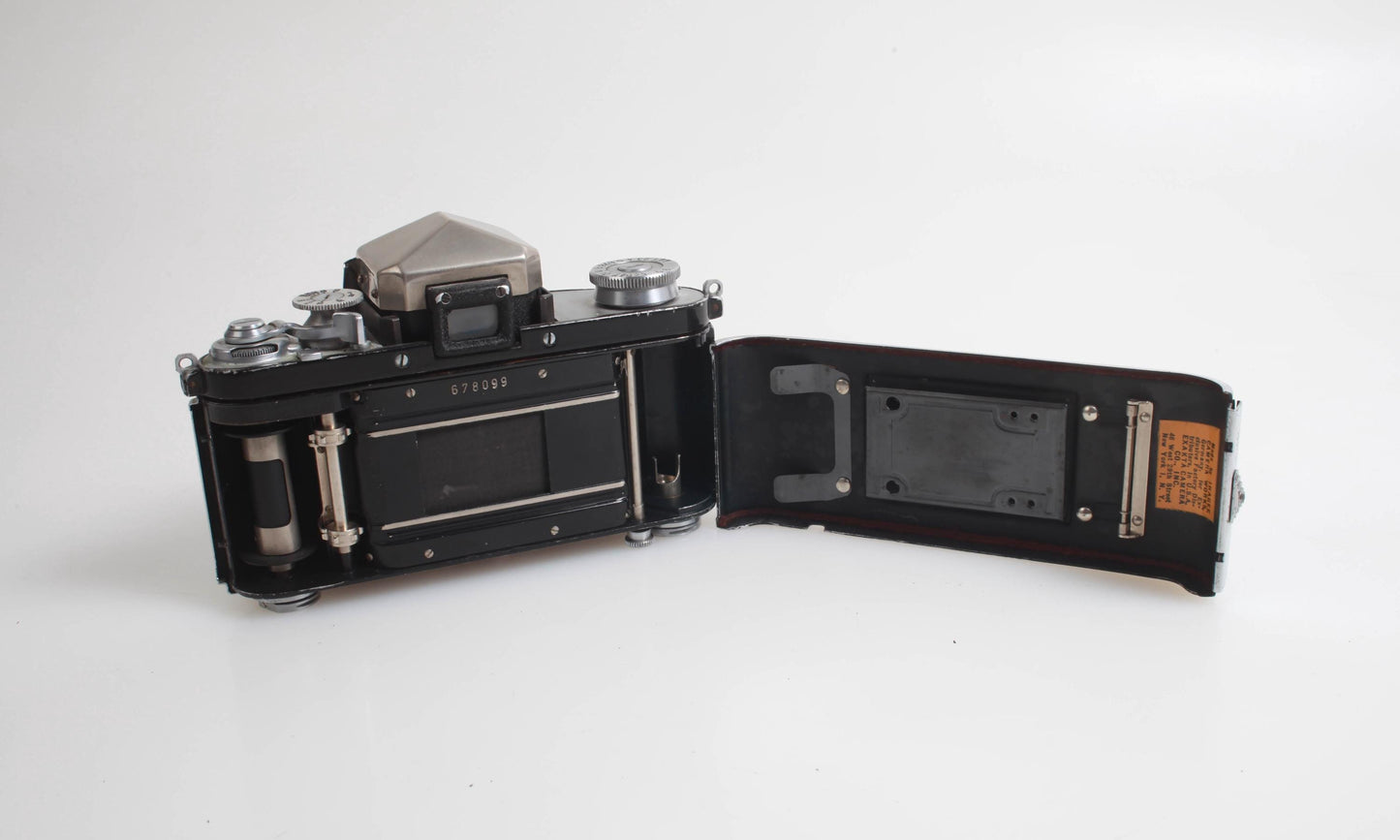 Rare Exakta V 35mm German SLR Film Camera Body SN